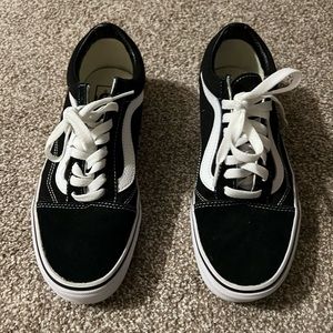 Vans Old Skool Sneakers Women’s US Size 8.5 and Men’s US Size 7